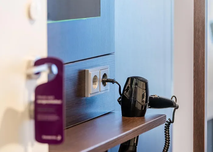 Premier Frankfurt Westend Hotel 3*