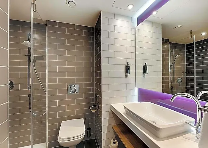 Premier Frankfurt Westend 3*